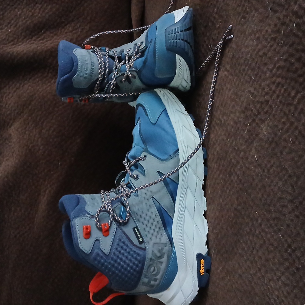 Hoka Anacapa Boots